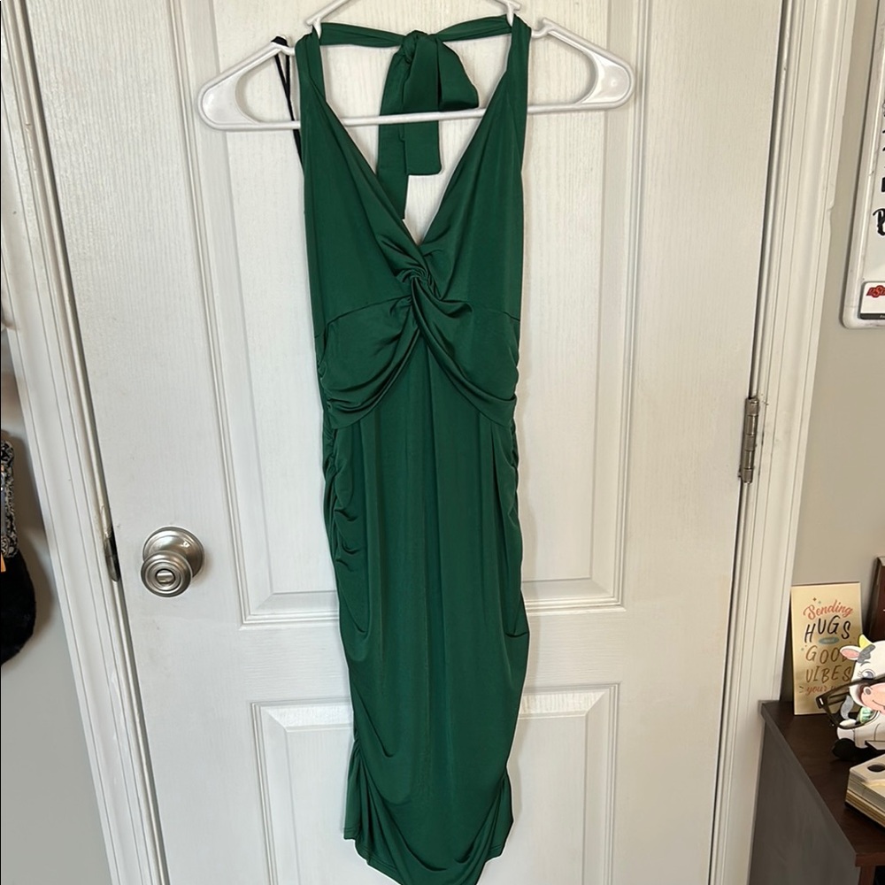 Elegant Green Halter Body Central Dress